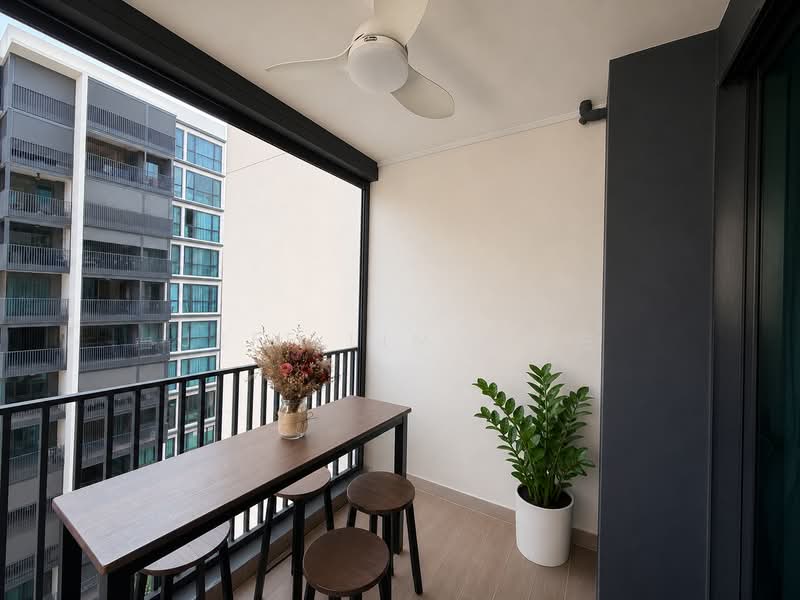 Treasure at Tampines, 47 Tampines Lane, 2 Bedrooms, 678 sqft, Condominium For Sale, by jeff Lim 林柏兑, 500242689 - Balcony - PropertyGuru.com.sg