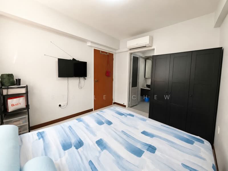 429A Yishun Avenue 11, 429A Yishun Avenue 11, 2 Bedrooms, 721 sqft, HDB Flat For Sale, by Stanley Chew, 500242711 - Bedroom - PropertyGuru.com.sg