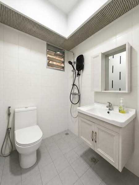 429A Yishun Avenue 11, 429A Yishun Avenue 11, 2 Bedrooms, 721 sqft, HDB Flat For Sale, by Stanley Chew, 500242711 - Bathroom - PropertyGuru.com.sg