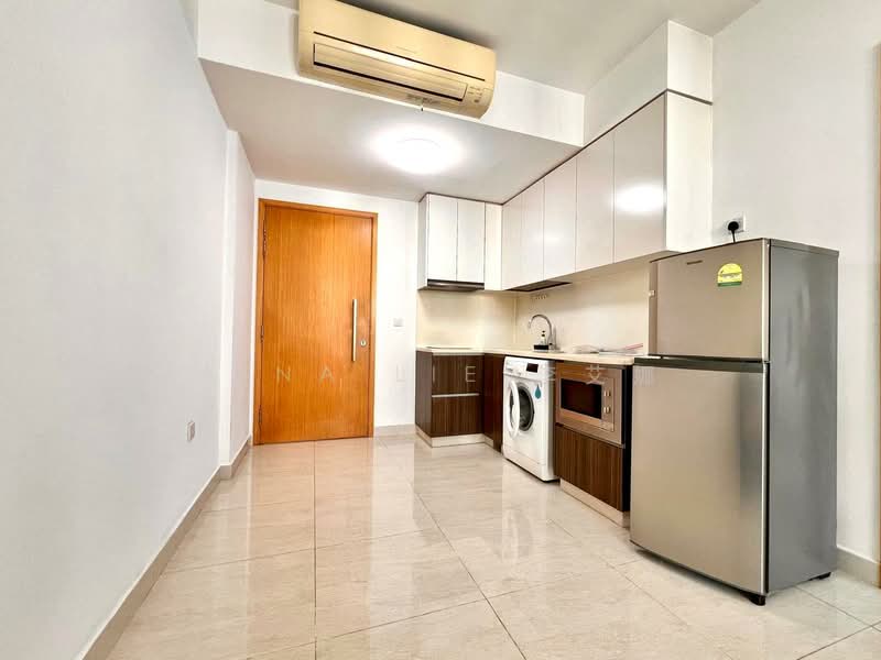 La Fiesta, 58 Sengkang Square, 1 Bedroom, 452 sqft, Condominium For Rent, by Aina Lie 李艾娜, 500242717 - Kitchen - PropertyGuru.com.sg