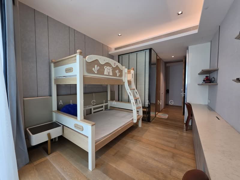 Eden Residences Capitol, 11 Stamford Road, 4 Bedrooms, 3,068 sqft, Condominium For Rent, by Alycia Wang, 500242726 - Bedroom - PropertyGuru.com.sg