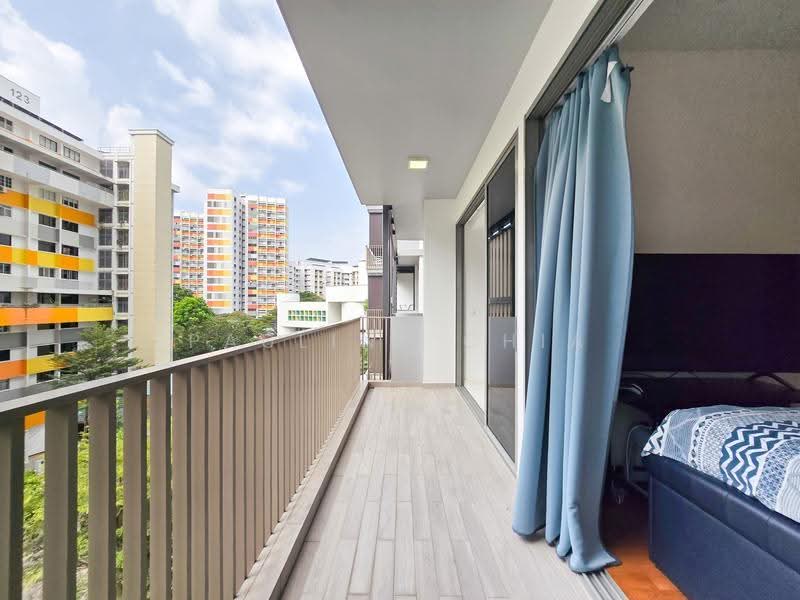 Tre Residences, 7 Geylang East Avenue 1, Eunos / Geylang / Paya Lebar, 2 Bedrooms, 700 sqft, Condominium For Sale, by Pauline Chia, 500242727 - Balcony - PropertyGuru.com.sg