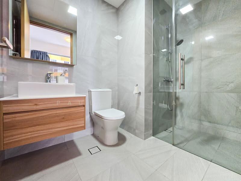 Tre Residences, 7 Geylang East Avenue 1, Eunos / Geylang / Paya Lebar, 2 Bedrooms, 700 sqft, Condominium For Sale, by Pauline Chia, 500242727 - Bathroom - PropertyGuru.com.sg