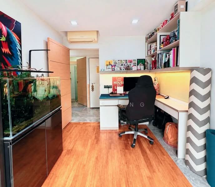 210A Compassvale Lane, 210A Compassvale Lane, 3 Bedrooms, 1,001 sqft, HDB Flat For Sale, by Aries Ang, 500242731 - Bedroom - PropertyGuru.com.sg