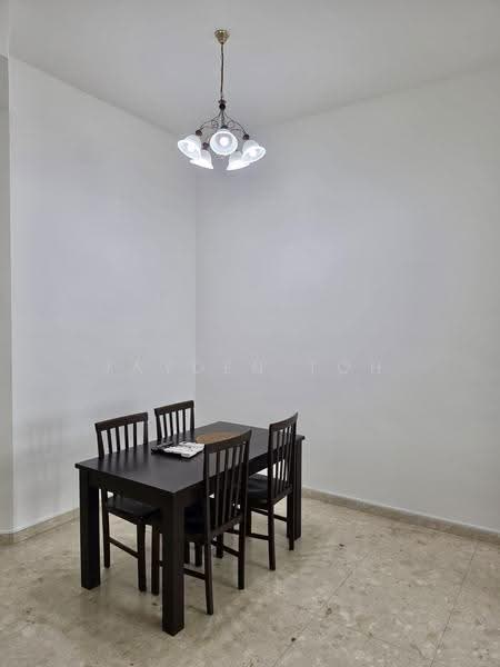 Tanglin Regency, 381 Tanglin Road, Tanglin / Holland / Bukit Timah, 2 Bedrooms, 883 sqft, Condominium For Rent, by Jayden Toh, 500242736 - Dining Room - PropertyGuru.com.sg