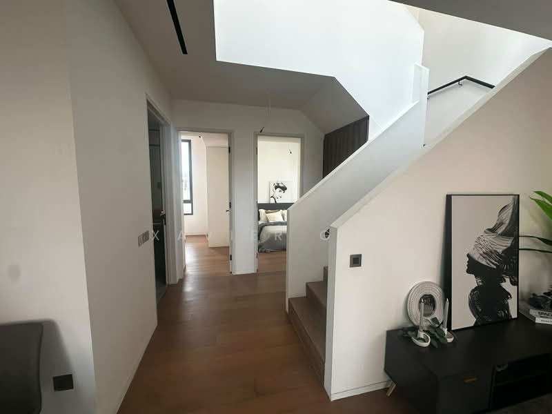 10 Evelyn, 10 Evelyn Road, 3 Bedrooms, 1,410 sqft, Condominium For Sale, by Xavier Gan, 500242737 - Entrance - PropertyGuru.com.sg