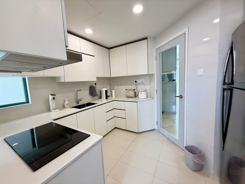 Mutiara View, 11 Jalan Mutiara, 3 Bedrooms, 1,141 sqft, Apartment For Sale, by Lynn Er, 500242744 - Kitchen - PropertyGuru.com.sg
