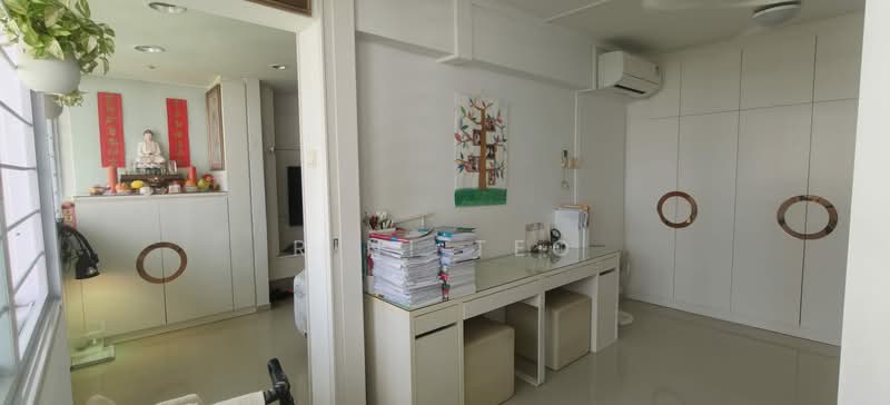 32 Jalan Bukit Ho Swee, 32 Jalan Bukit Ho Swee, 2 Bedrooms, 732 sqft, HDB Flat For Sale, by Rini Teo, 500242751 - PropertyGuru.com.sg