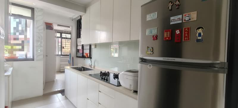 32 Jalan Bukit Ho Swee, 32 Jalan Bukit Ho Swee, 2 Bedrooms, 732 sqft, HDB Flat For Sale, by Rini Teo, 500242751 - Kitchen - PropertyGuru.com.sg