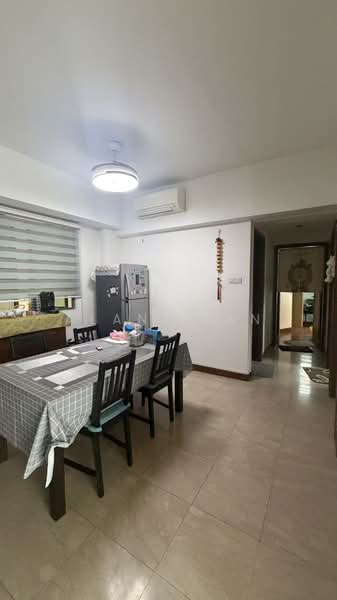 Palm Gardens, 2E Hong San Walk, 3 Bedrooms, 1,206 sqft, Condominium For Rent, by Alan Tian, 500242753 - Dining Room - PropertyGuru.com.sg