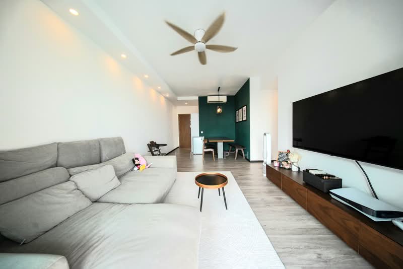 766 Bedok Reservoir Road, , 2 Bedrooms, 969 sqft, Condominium For Sale, by Kelvin Phua, 500242755 - Living & Dining - PropertyGuru.com.sg