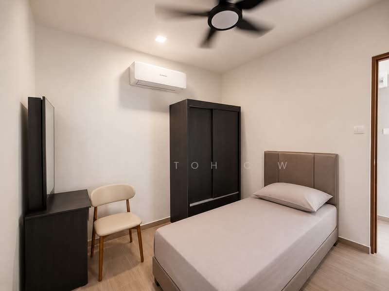 1 kovan road, JalanSamarinda, JalanGeneng ,JalanRengkam ,JalanChorak, FlowerRoad, Kovan Close, Hendry Close, Jalan sahabat, Room Rental, 200 sqft, Corner Terrace For Rent, by Alex Toh C W, 500242761 - Bedroom - PropertyGuru.com.sg
