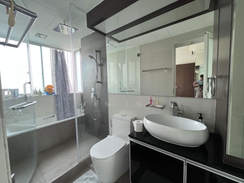 Gardenvista, 950 Dunearn Road, Clementi Park / Upper Bukit Timah, 3 Bedrooms, 1,130 sqft, Condominium For Rent, by Ken Tng, 500242766 - Bathroom - PropertyGuru.com.sg