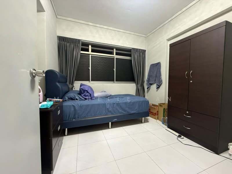 969 Hougang Street 91, 969 Hougang Street 91, 3 Bedrooms, 969 sqft, HDB Flat For Sale, by Michelle Tan, 500242770 - Bedroom - PropertyGuru.com.sg