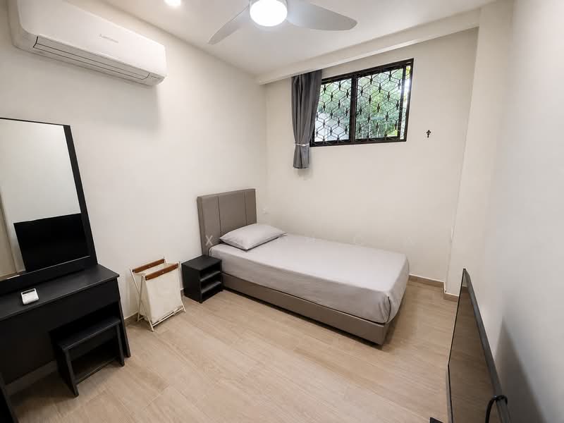flower road, Jansen Road, Palm Grove Avenue, Sirat Road, Hillside Drive, Richards Avenue, Room Rental, 200 sqft, Corner Terrace For Rent, by Alex Toh C W, 500242771 - Bedroom - PropertyGuru.com.sg