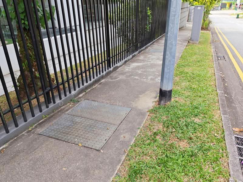 Semi D/ Bedok mrt/ renovated, Kew drive, 5 Bedrooms, 4,150 sqft, Semi-Detached House For Rent, by Desmond Tan, 500242774 - PropertyGuru.com.sg