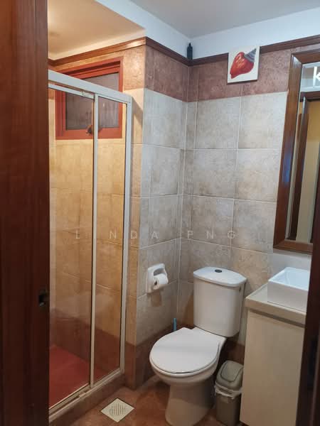 Casafina, 213 Bedok South Ave 1, 3 Bedrooms, 1,302 sqft, Condominium For Sale, by Linda Png, 500242778 - Bathroom - PropertyGuru.com.sg