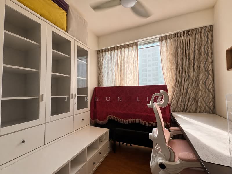 FLO Residence, Punggol Field Walk, 3 Bedrooms, 936 sqft, Condominium For Sale, by Jerron Lim, 500242792 - Study - PropertyGuru.com.sg