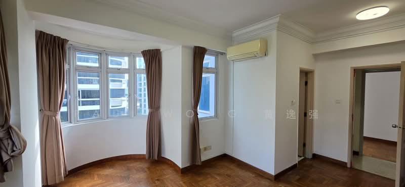 La Crystal, 160 Killiney Road, Orchard / River Valley, 3 Bedrooms, 1,055 sqft, Condominium For Sale, by Paul Wong 黄逸强, 500242796 - PropertyGuru.com.sg