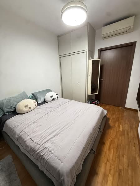 1 Canberra, 5 Canberra Drive, 3 Bedrooms, 1,206 sqft, Condominium For Rent, by Jave Ong, 500242798 - Bedroom - PropertyGuru.com.sg