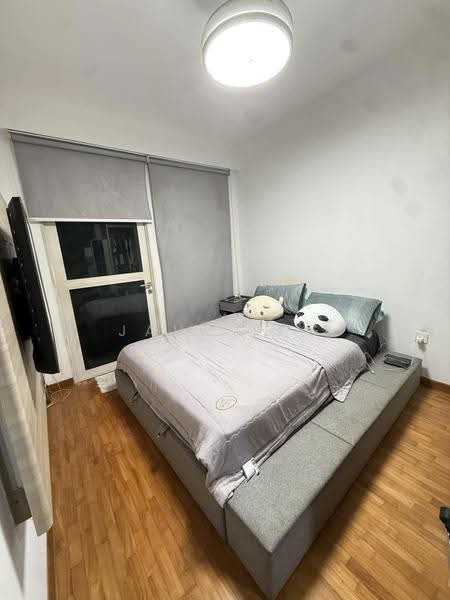 1 Canberra, 5 Canberra Drive, 3 Bedrooms, 1,206 sqft, Condominium For Rent, by Jave Ong, 500242798 - Bedroom - PropertyGuru.com.sg