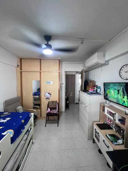 826 Tampines Street 81, 826 Tampines Street 81, 2 Bedrooms, 721 sqft, HDB Flat For Sale, by Shahrizah ., 500242801 - Bedroom - PropertyGuru.com.sg