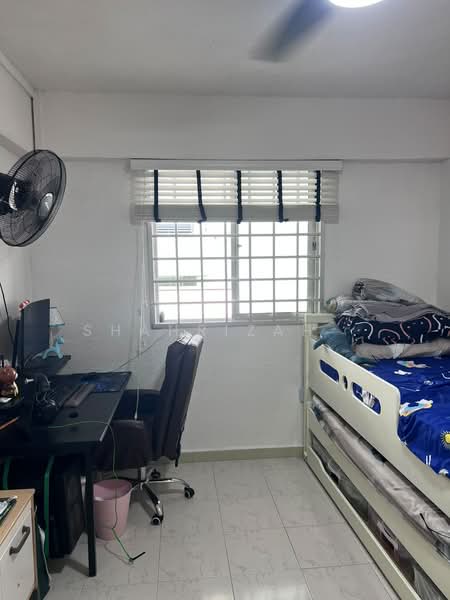 826 Tampines Street 81, 826 Tampines Street 81, 2 Bedrooms, 721 sqft, HDB Flat For Sale, by Shahrizah ., 500242801 - Bedroom - PropertyGuru.com.sg