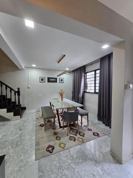 428 Tampines Street 41, 428 Tampines Street 41, 4 Bedrooms, 1,593 sqft, HDB Flat For Sale, by Hidayah Samat, 500242804 - Dining Room - PropertyGuru.com.sg