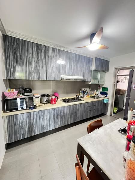 815C Choa Chu Kang Avenue 7, 815C Choa Chu Kang Avenue 7, 3 Bedrooms, 1,216 sqft, HDB Flat For Sale, by Shahrizah ., 500242810 - Kitchen - PropertyGuru.com.sg