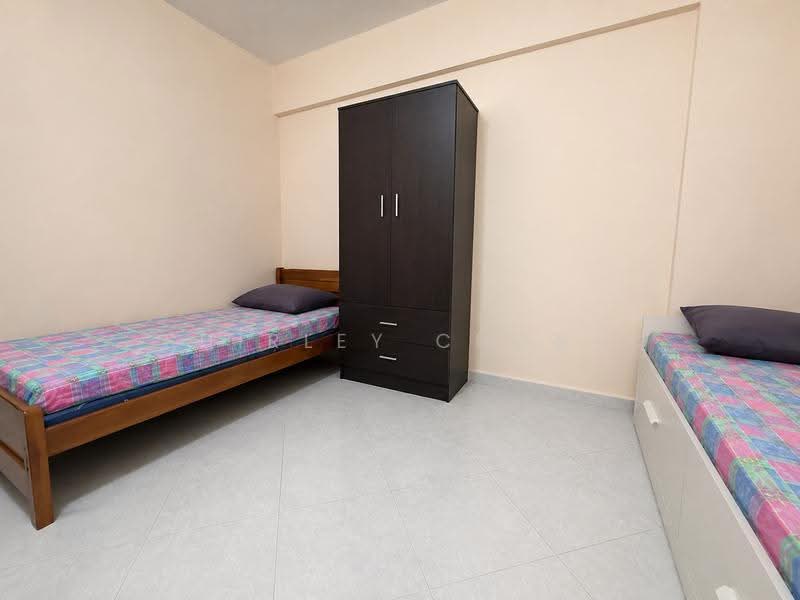 717 Yishun Street 71, 717 Yishun Street 71, Sembawang / Yishun, Room Rental, 120 sqft, HDB Flat For Rent, by Shirley Chong, 500242811 - Bedroom - PropertyGuru.com.sg