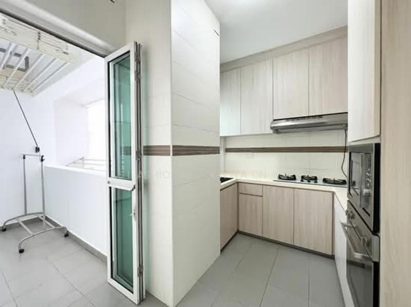 268A Punggol Field, 268A Punggol Field, 3 Bedrooms, 1,216 sqft, HDB Flat For Rent, by Elson Wang, 500242816 - Kitchen - PropertyGuru.com.sg