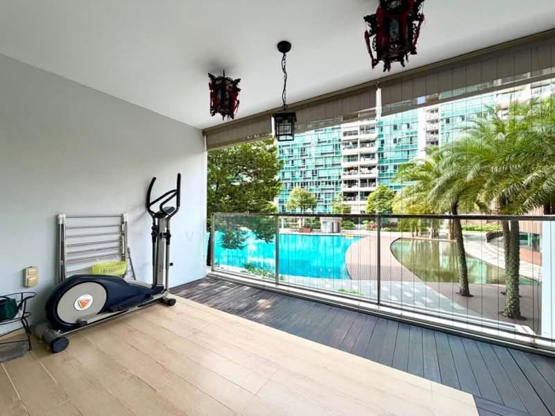 Spacious Condo 1755sqft 4bedder 10mins walk to Nex & Mrt, , 4 Bedrooms, 1,755 sqft, Condominium For Sale, by Evan Kong, 500242819 - Balcony - PropertyGuru.com.sg