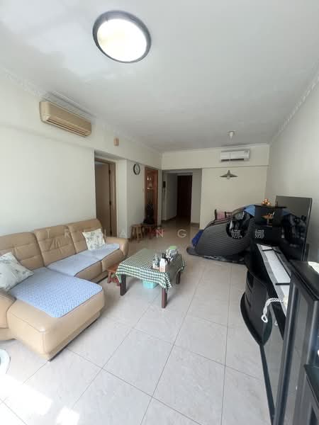 Regent Grove, 50 Choa Chu Kang North 7, 2 Bedrooms, 926 sqft, Condominium For Sale, by Trina Ng 娜娜, 500242821 - Living Room - PropertyGuru.com.sg