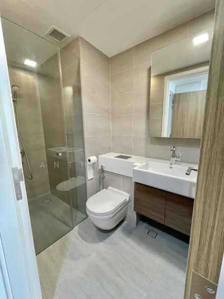 Uptown @ Farrer, 2  Perumal Road Singapore, 1 Bedroom, 330 sqft, Condominium For Rent, by Anthony Lee, 500242824 - Bathroom - PropertyGuru.com.sg