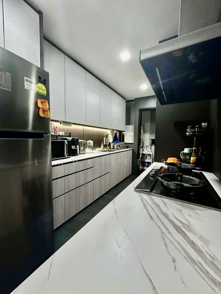 Forest Hills Condo, 27 Transit Road, 3 Bedrooms, 1,367 sqft, Condominium For Sale, by Linda Lee SG, 500242832 - Kitchen - PropertyGuru.com.sg