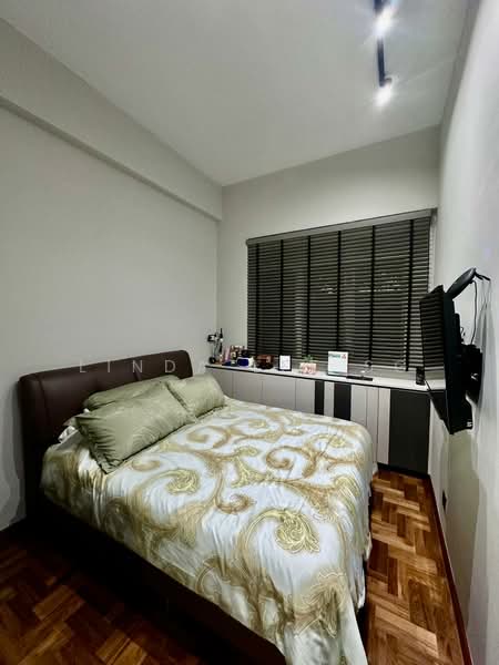 Forest Hills Condo, 27 Transit Road, 3 Bedrooms, 1,367 sqft, Condominium For Sale, by Linda Lee SG, 500242832 - Bedroom - PropertyGuru.com.sg