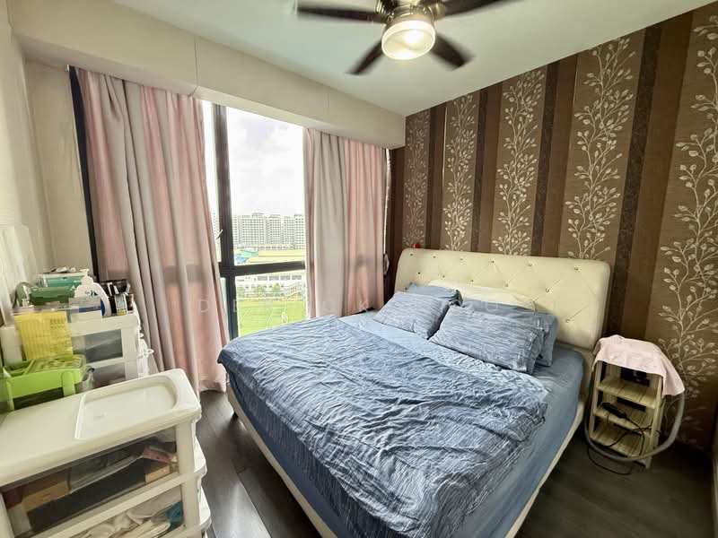Waterbay, 45A Edgefield Plains, 4 Bedrooms, 1,141 sqft, Condominium For Sale, by Derick Foo, 500242841 - Master Bedroom - PropertyGuru.com.sg