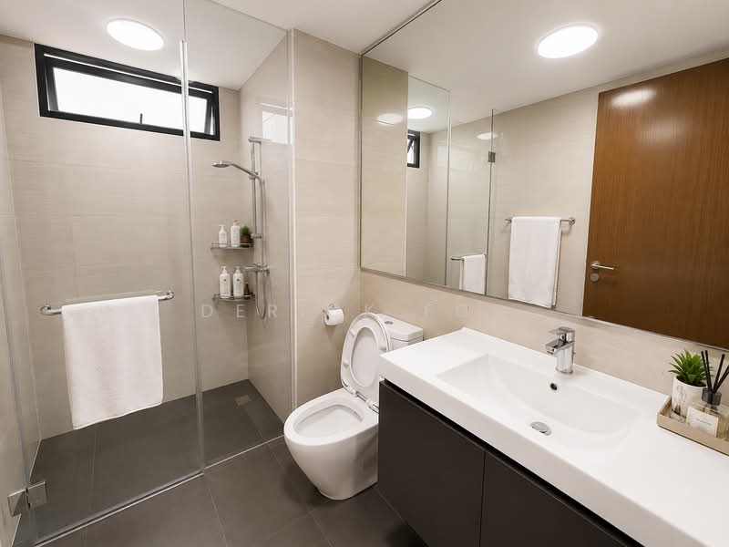 Waterbay, 45A Edgefield Plains, 4 Bedrooms, 1,141 sqft, Condominium For Sale, by Derick Foo, 500242841 - En-suite Bathroom - PropertyGuru.com.sg