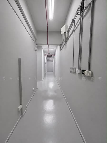Excalibur Centre, 71 Ubi Crescent, 2,573 sqft, Light Industrial (B1) For Sale, by Daniel Tan - 陈振宏, 500242844 - Corridor - CommercialGuru.com.sg