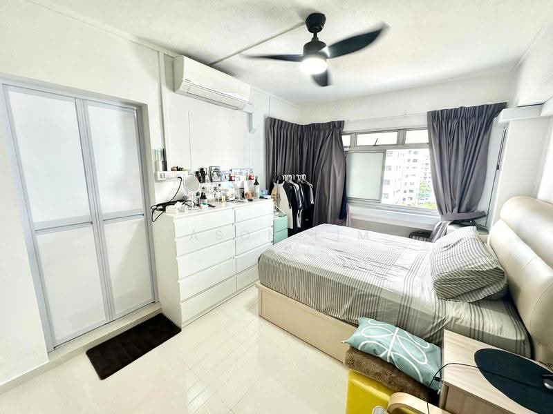 969 Hougang Street 91, 969 Hougang Street 91, 4 Bedrooms, 969 sqft, HDB Flat For Sale, by Jason Lim, 500242846 - Bedroom - PropertyGuru.com.sg
