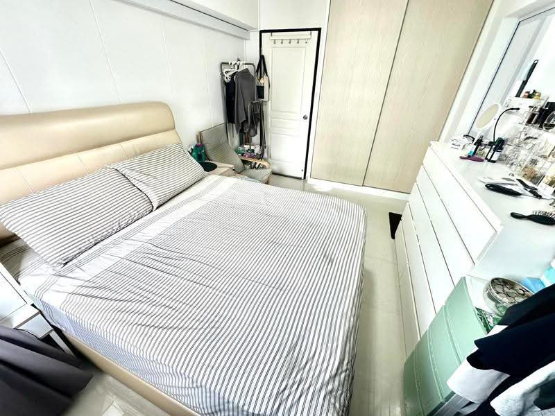 969 Hougang Street 91, 969 Hougang Street 91, 4 Bedrooms, 969 sqft, HDB Flat For Sale, by Jason Lim, 500242846 - Bedroom - PropertyGuru.com.sg