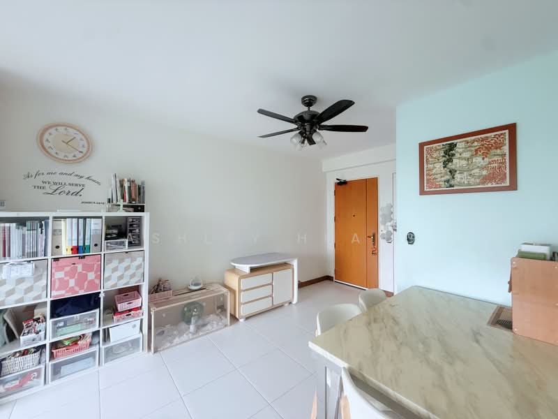 213A Punggol Walk, 213A Punggol Walk, 3 Bedrooms, 1,001 sqft, HDB Flat For Sale, by Ashley Huang, 500242850 - Living Room - PropertyGuru.com.sg
