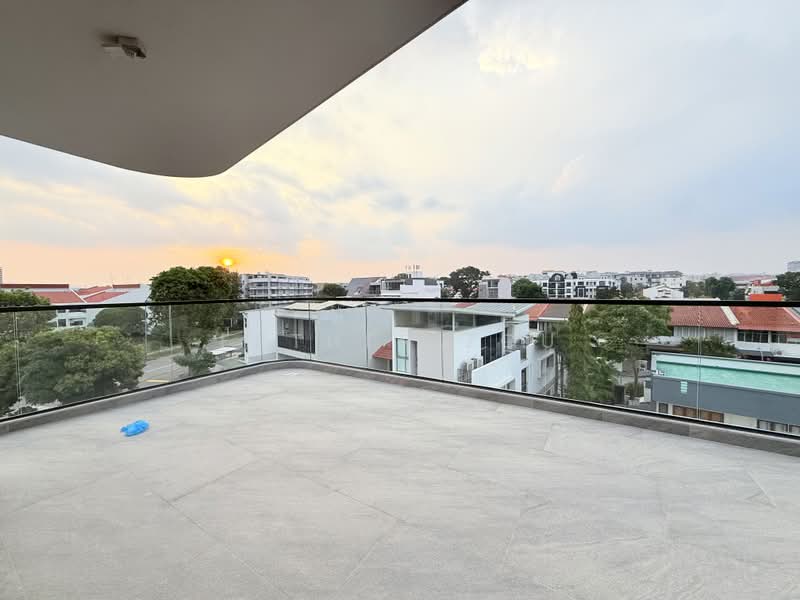 Siglap road, East Coast / Marine Parade, 5 Bedrooms, 9,280 sqft, Detached House For Sale, by Esther Zou, 500242856 - PropertyGuru.com.sg