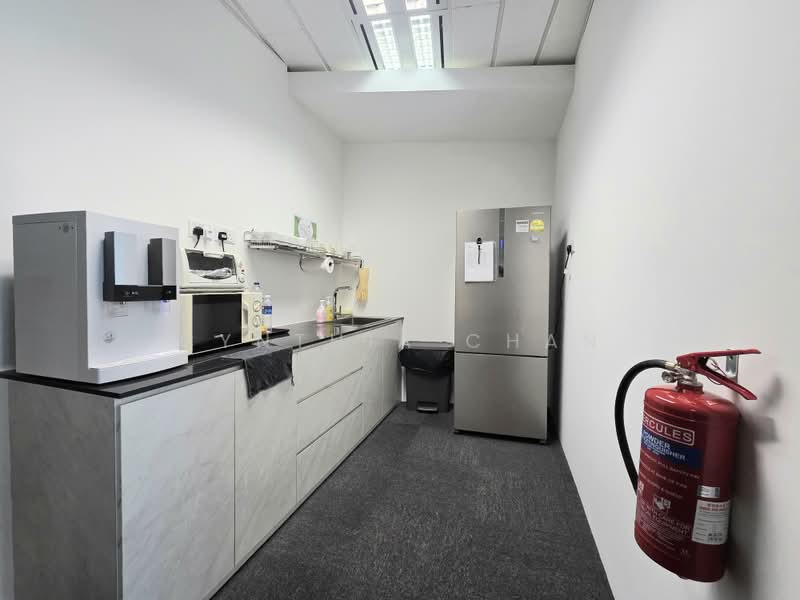 The Signature, 51 Changi Business Park Central 2, 1,362 sqft, Business / Science Park For Rent, by Cynthia Chan, 500242859 - Kitchen - CommercialGuru.com.sg