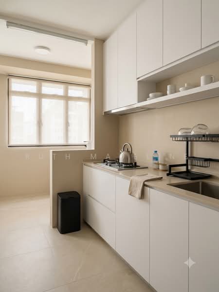 43 Circuit Road, 43 Circuit Road, 2 Bedrooms, 560 sqft, HDB Flat For Sale, by Ruth Madeline Lim, 500242861 - Kitchen - PropertyGuru.com.sg
