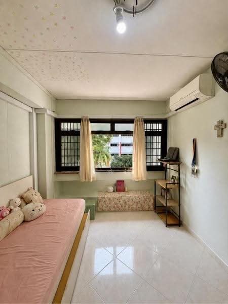 273 Toh Guan Road, 273 273, Boon Lay / Jurong / Tuas, 3 Bedrooms, 1,087 sqft, HDB Flat For Sale, by YT Tan (陈永达), 500242864 - PropertyGuru.com.sg