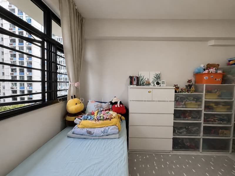 933A Hougang Avenue 9, 933A Hougang Avenue 9, 3 Bedrooms, 1,001 sqft, HDB Flat For Sale, by Cedric Chan, 500242866 - Bedroom - PropertyGuru.com.sg
