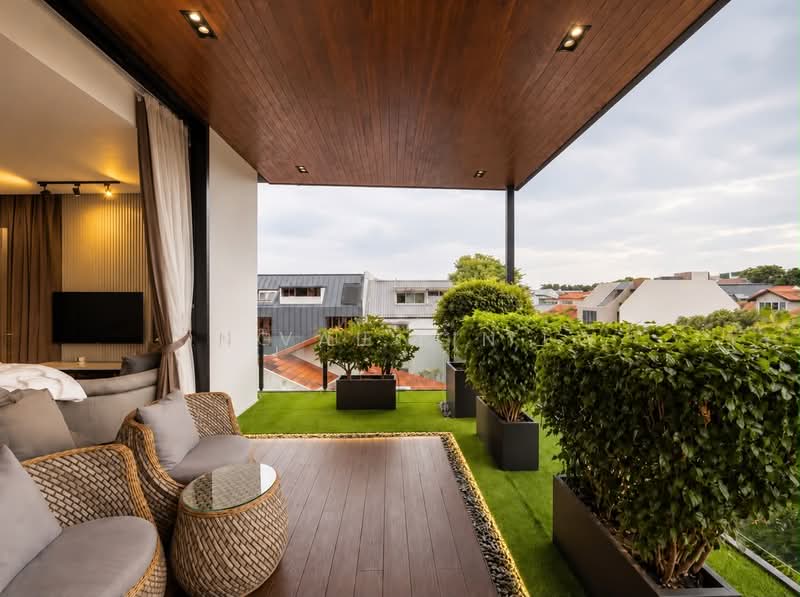 Serangoon Gardens Modern Semi-D Move-in-Ready | 3-Storey+Basemt Entertainment & Lift | 5mins to MRT, Serangoon Gardens Kingswear Ave, 5 Bedrooms, 5,500 sqft, Semi-Detached House For Sale, by Val Lin, 500242870 - Balcony - PropertyGuru.com.sg