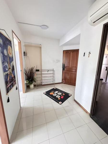 Central Green, 1 Jalan Membina, Room Rental, 100 sqft, Condominium For Rent, by BUNNY, 500242874 - Entrance - PropertyGuru.com.sg