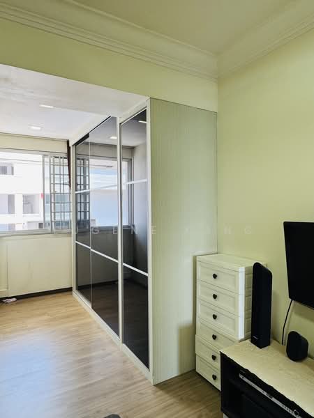 448 Hougang Avenue 10, 448 Hougang Avenue 10, 3 Bedrooms, 1,130 sqft, HDB Flat For Sale, by Eugene Kang, 500242875 - Interior - PropertyGuru.com.sg